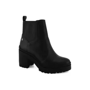 Bota Calce Fácil con detalle de elastico