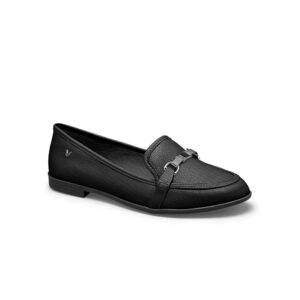 Mocasin con detalle metálico